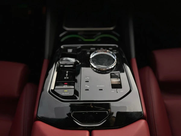 Photo 0